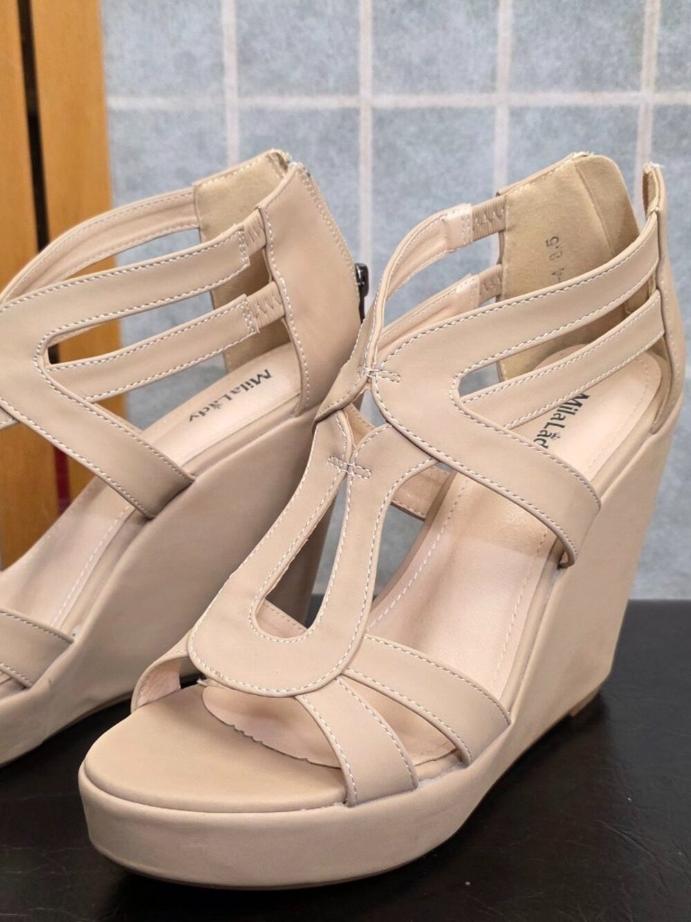 Mila Lady Zippered Strappy Open Toe Platform Wedges